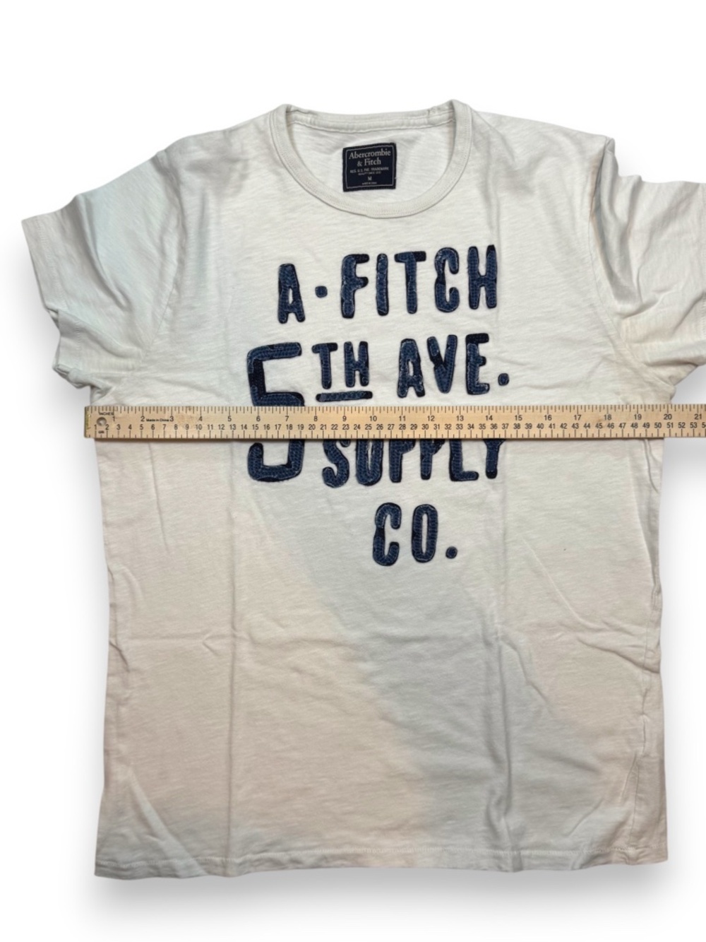 ABERCROMBIE & FITCH Men’s 4 T-Shirt Bundle Short Sleeve Logo Graphic - Picture 8 of 14